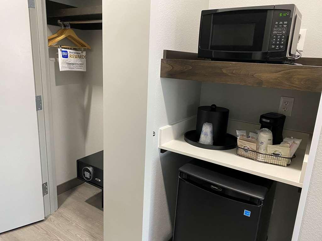 Best Western Plus Executive Residency Antioch Inn Nashville Room photo